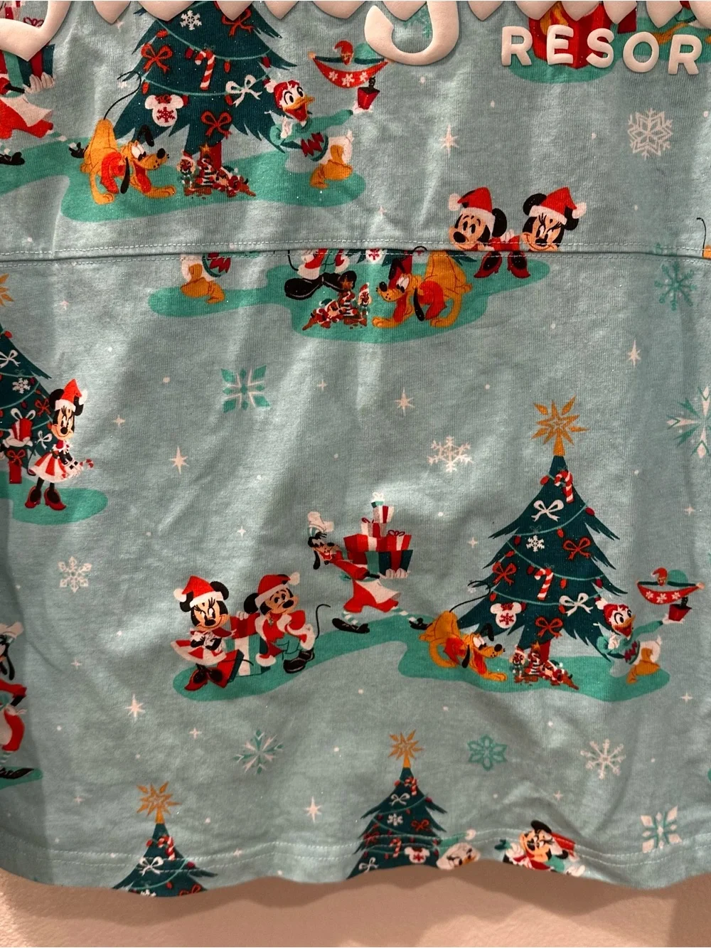 Disney Kids' Light Blue Holiday Santa Mickey & Friends Spirit Jersey